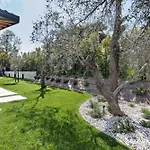 Villa Luma With Private Pool *