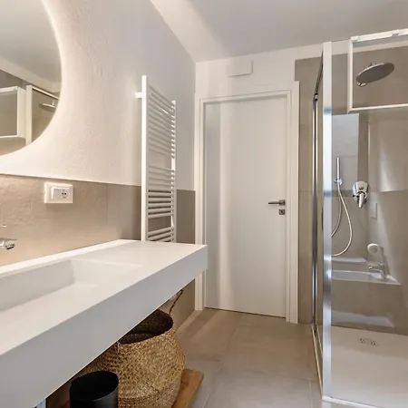 Luma With Private Pool * Lazise