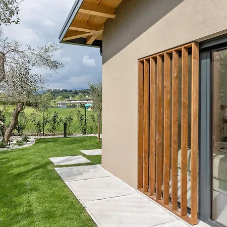 Luma With Private Pool * Lazise