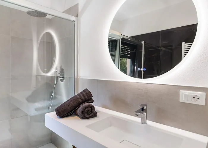 Luma With Private Pool