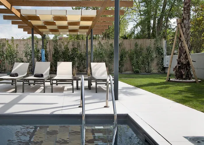 Luma With Private Pool ラツィーゼ